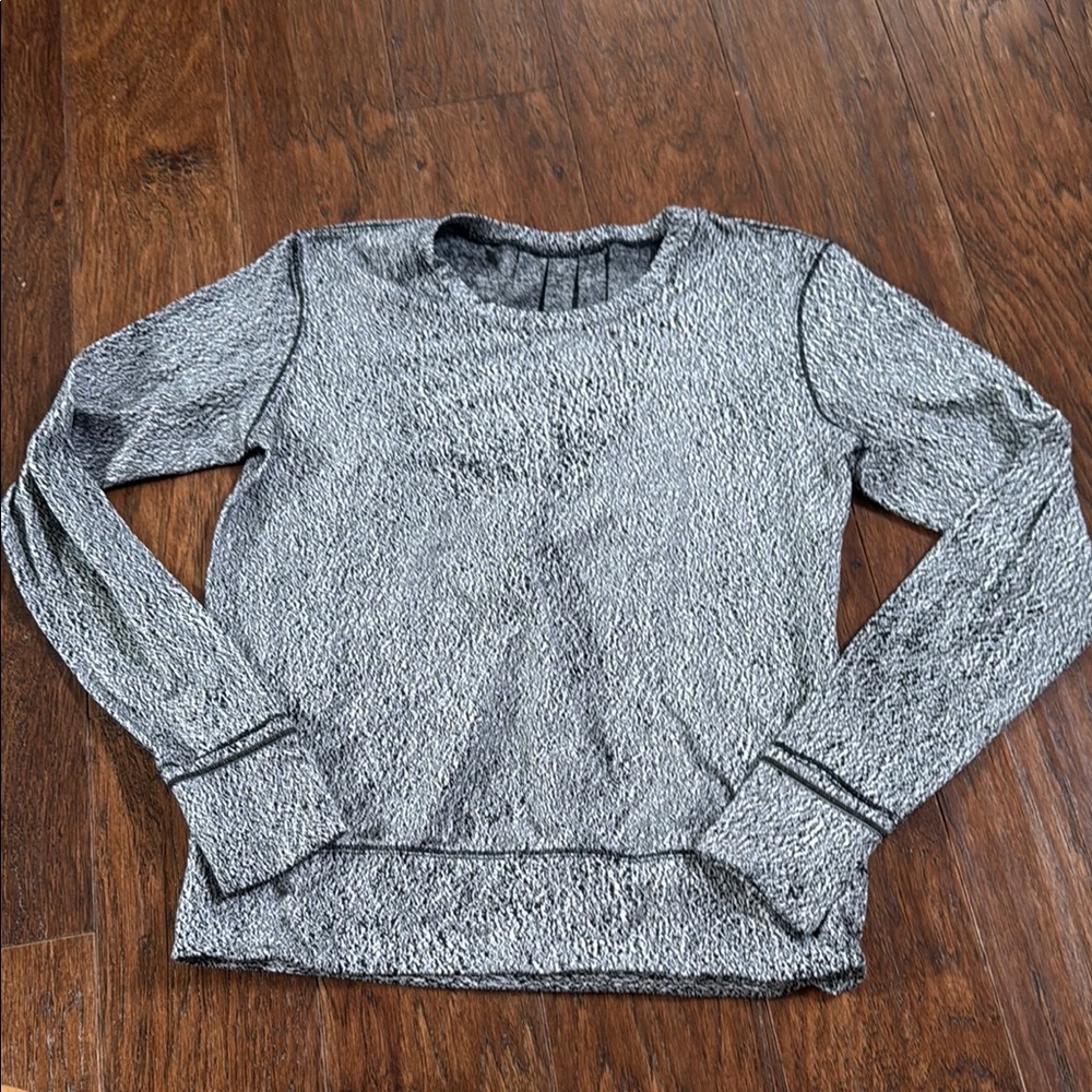 Lululemon Athletica Gray Fitted Ribbed Sweatshirt